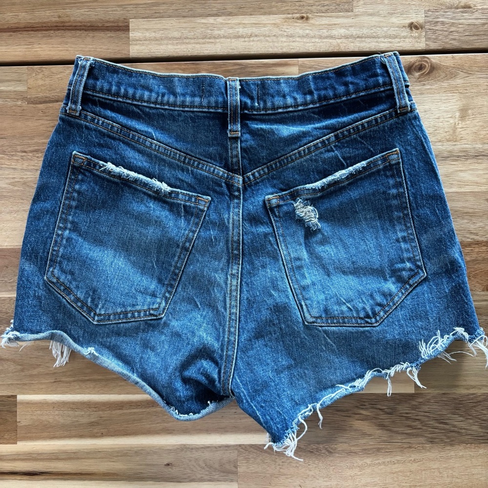 A&F High Rise Mom Shorts - Picture 7 of 9